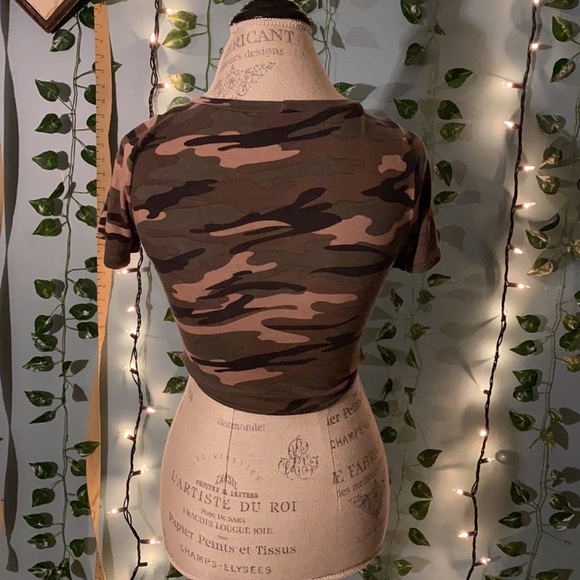 Camo tee - Picture 2 of 2